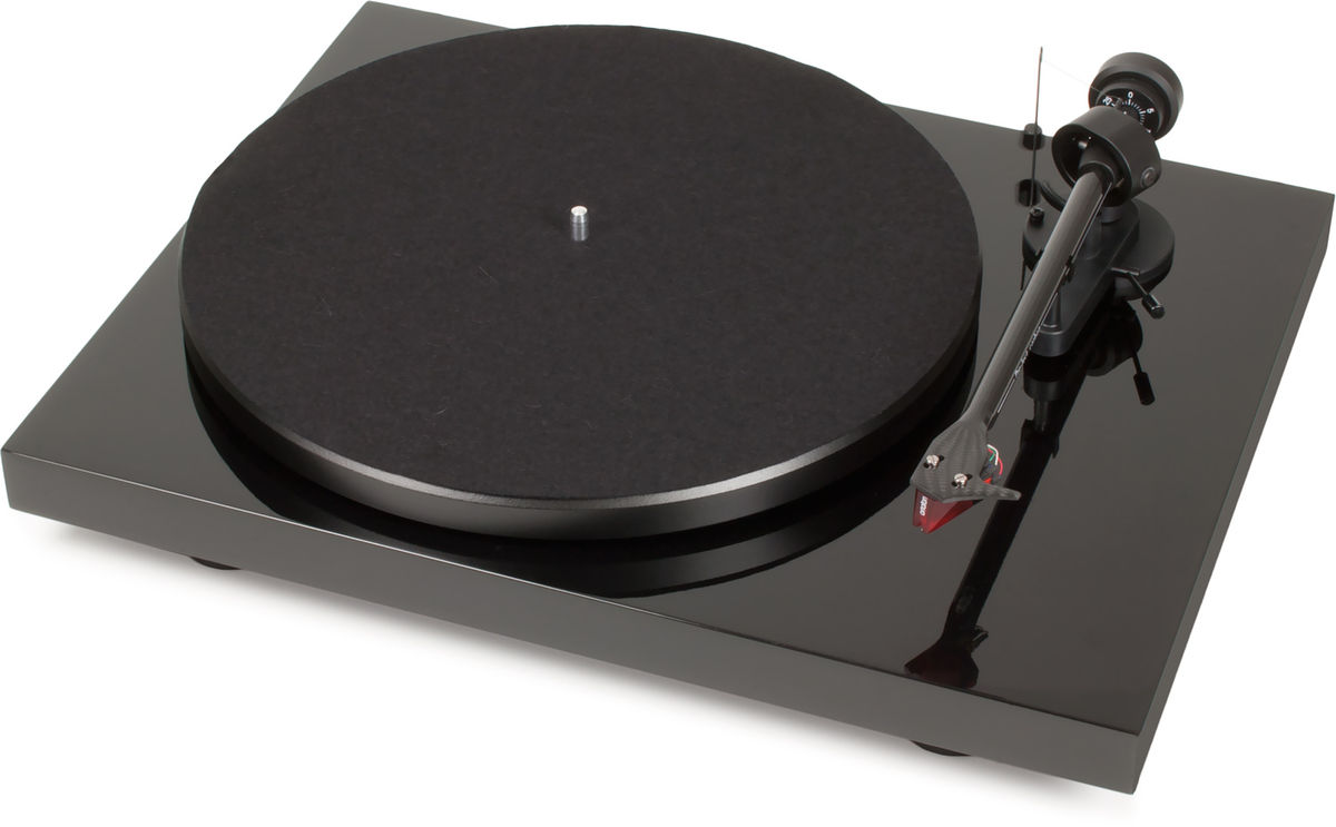 Pro-Ject Debut Carbon DC Piano Black / 2M Red
