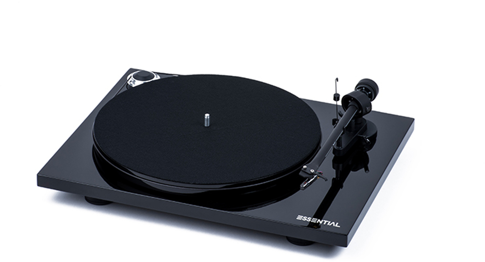 Pro-Ject Essential III BT Black / OM10E