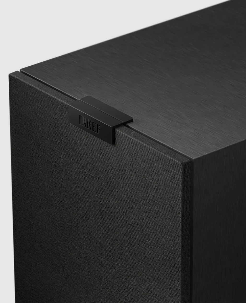 Kef Q11 Meta Black (Ζεύγος)