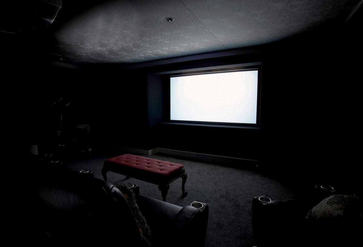 Lumene Movie Palace UHD 4K Velvet Screen 500P [2.35:1]