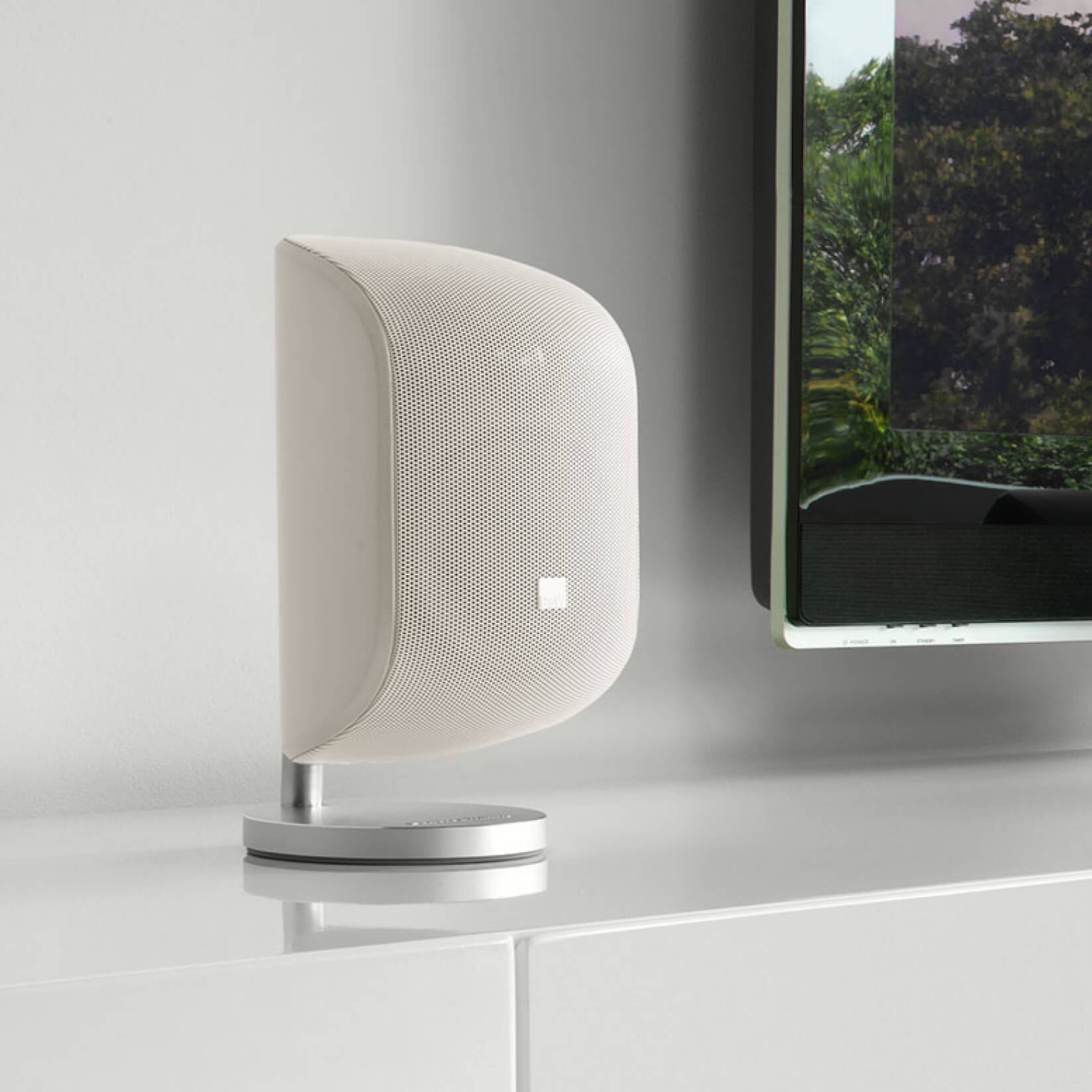 Bowers & Wilkins M-1 Sattelite Matte White