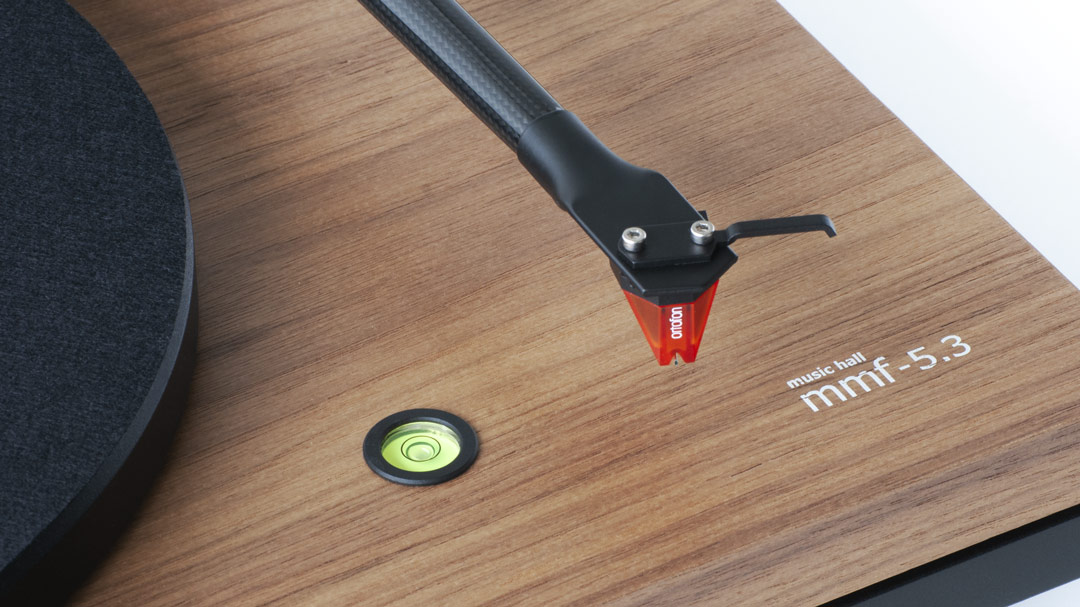 Music Hall mmf-5.3se Walnut