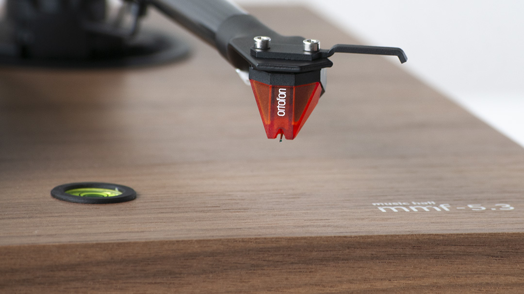 Music Hall mmf-5.3se Walnut