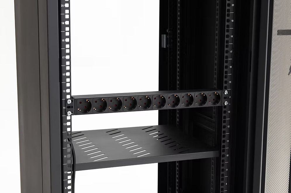 NorStone Power Bar (10 SCHUKO Outlets)