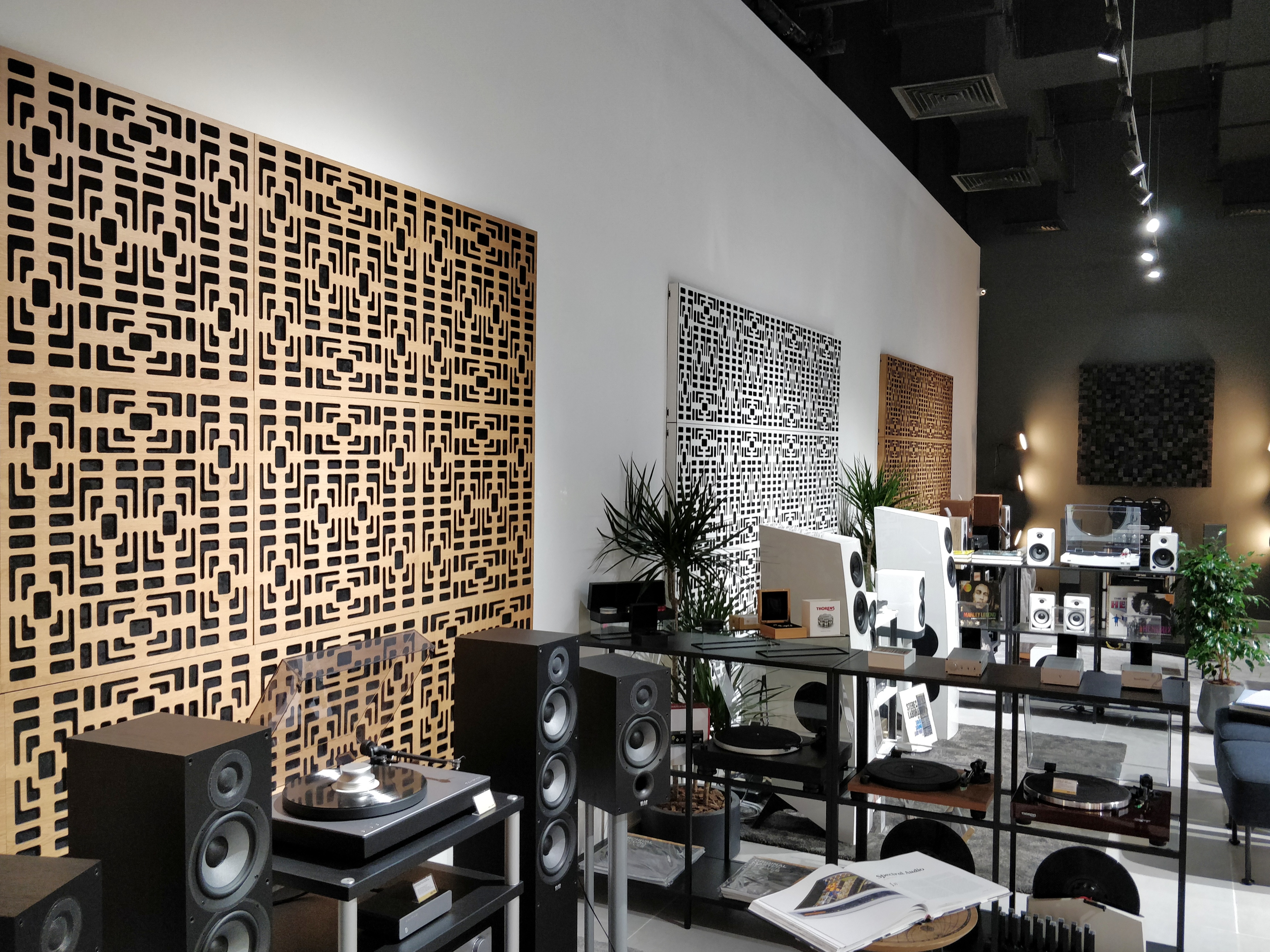 Vicoustic VicPattern Ultra Symmetric MKII Natural Oak