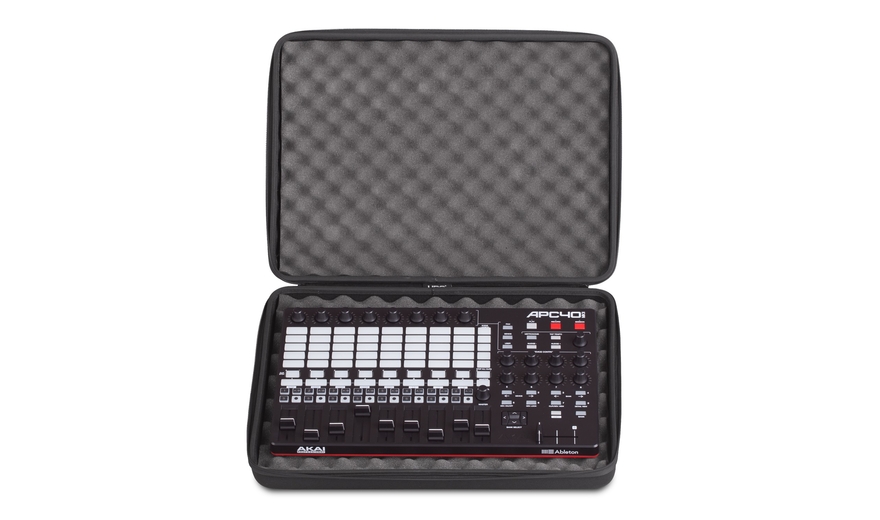 UDG Creator Controller Hardcase M Black U8301BL